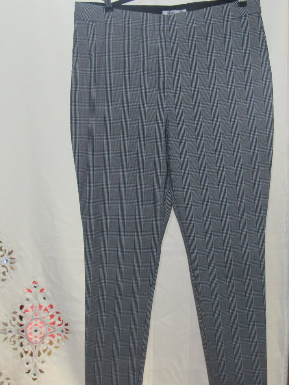 Ricki's NWT Size XXL Black and White Houndstooth Check Instant Smooth Pants X333